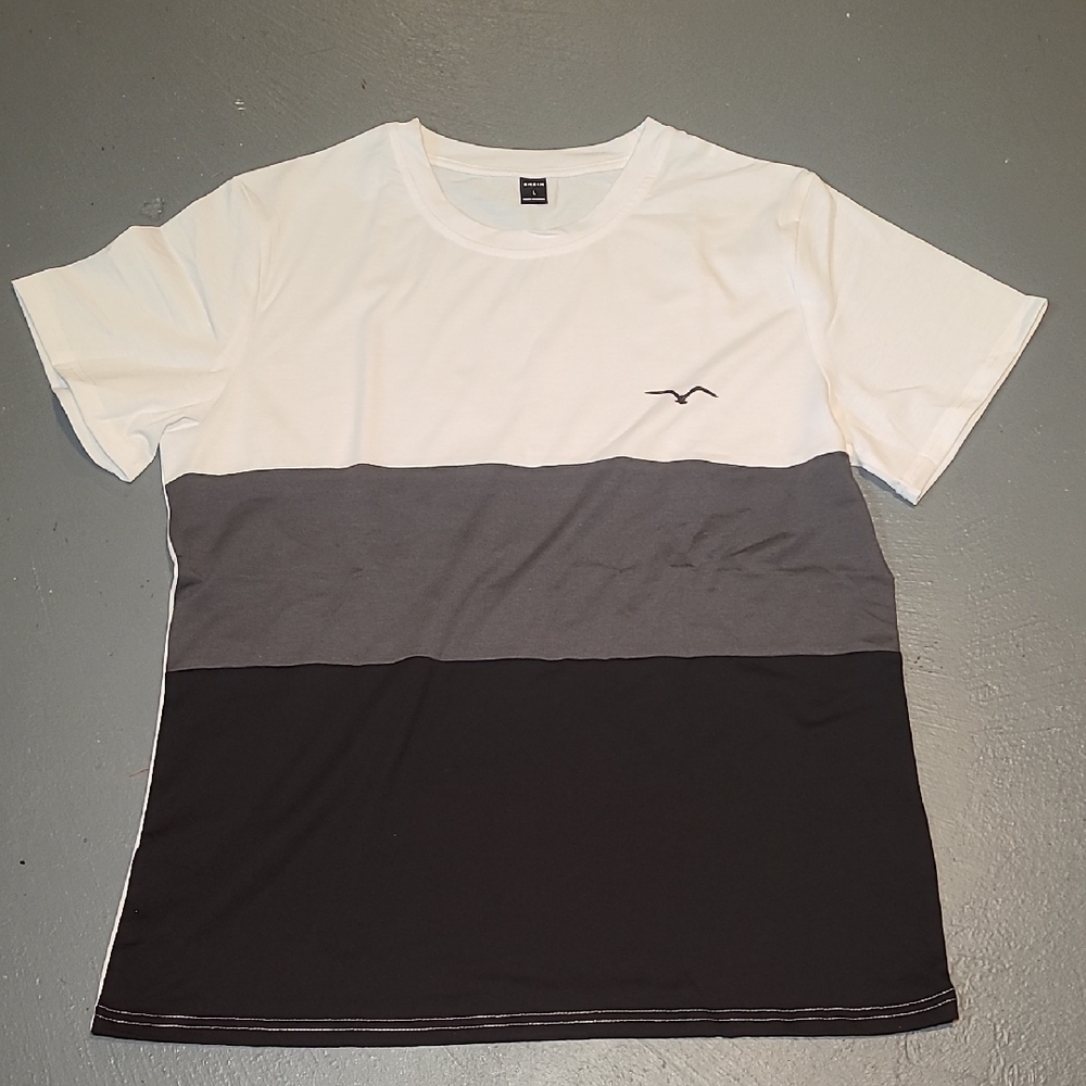 SHEIN Men's Tri-Color Block Tee